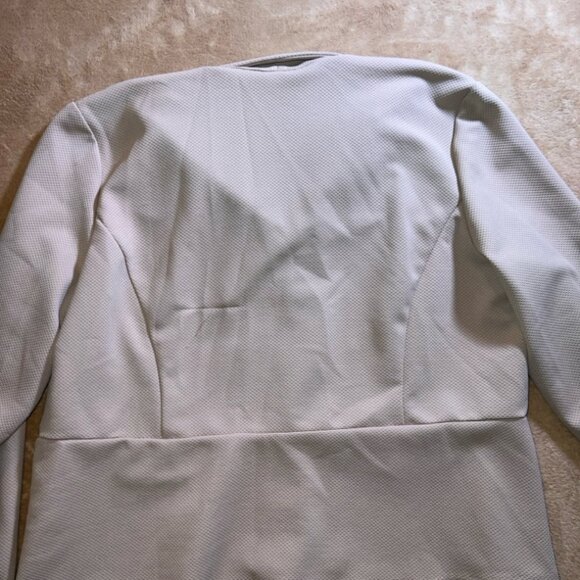 Bedford Fair Women PXL Tan Blazer 3 Button Texture Office Business Jacket (T) - Picture 7 of 7